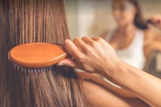 Haarpflege im Herbst – So stärken und pflegen Sie Ihre Locken 1