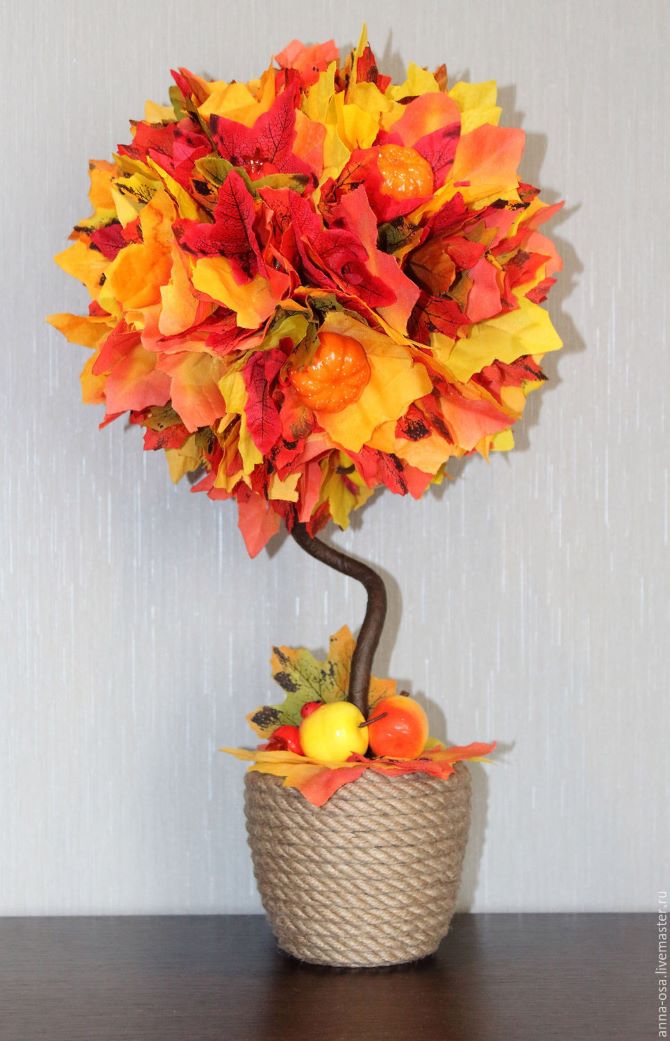 Autumn Topiary: Creating Atmospheric Home Decor 4