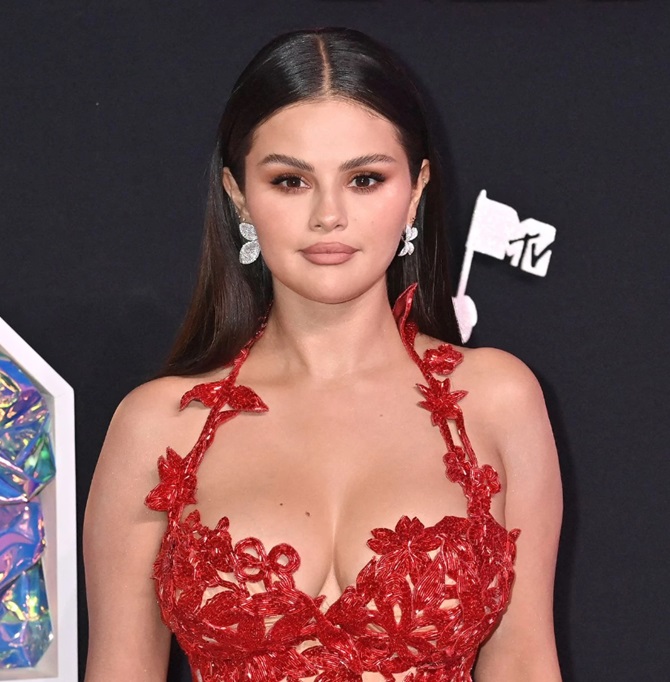 Selena Gomez sagte, sie könne keine Kinder bekommen 2