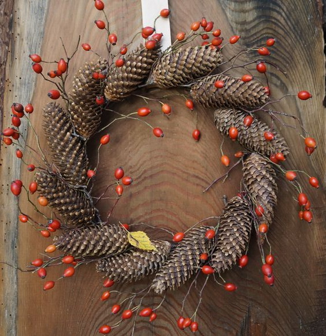 DIY Herbstkranz an der Tür: Meisterkurs zum Erstellen einer originellen Dekoration 23