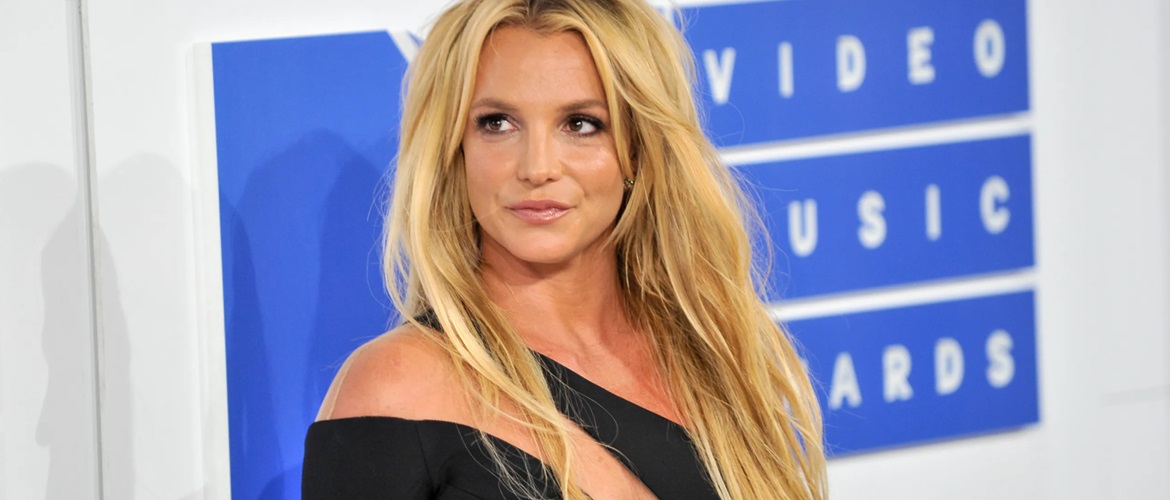 Britney Spears hat sich selbst geheiratet