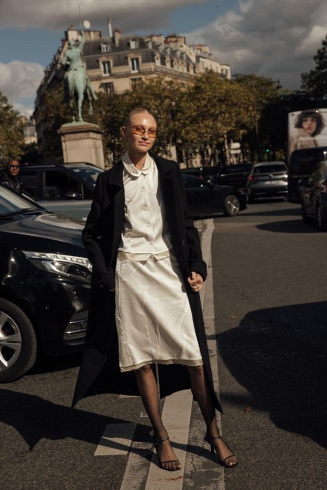 Monochrome Chic: Stylish Black and White Looks for Fall 4