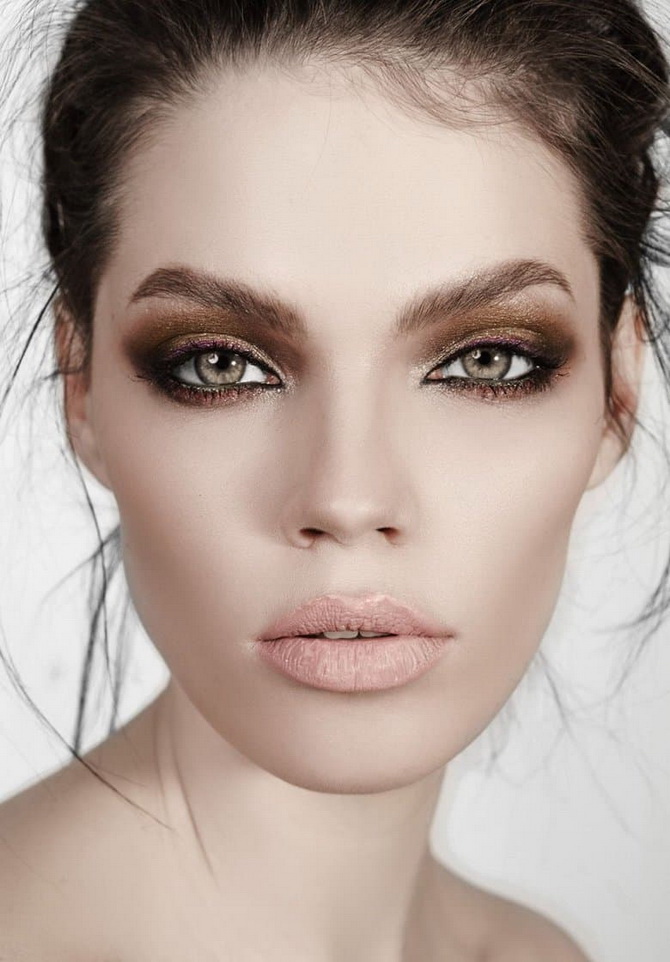 Modische Lidschattenpaletten: Welche Farbtöne sollten Sie für das Herbst-Winter-Make-up wählen? 18