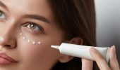 Eye Care: Step-by-Step Guide to Applying Cream