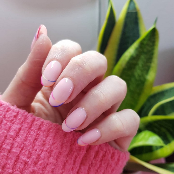 French manicure 2025: stylish accents and fresh ideas 17