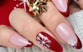 New Year’s French 2025: French manicure ideas for celebrating the New Year