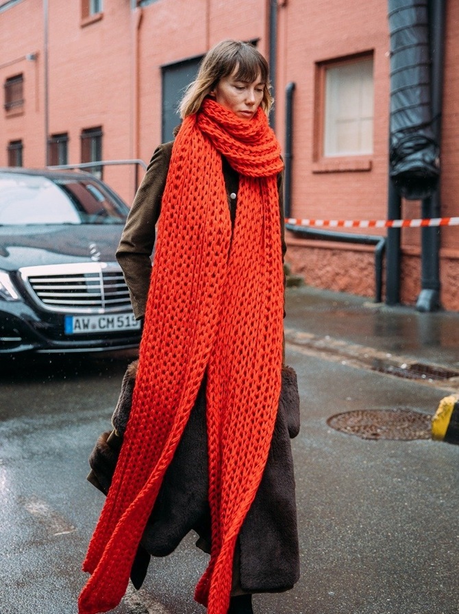 Fashionable scarves for winter 2025: 5 current models 1