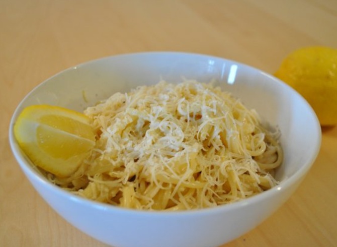 Spaghetti in lemon sauce: how to cook a delicious dish for dinner 1