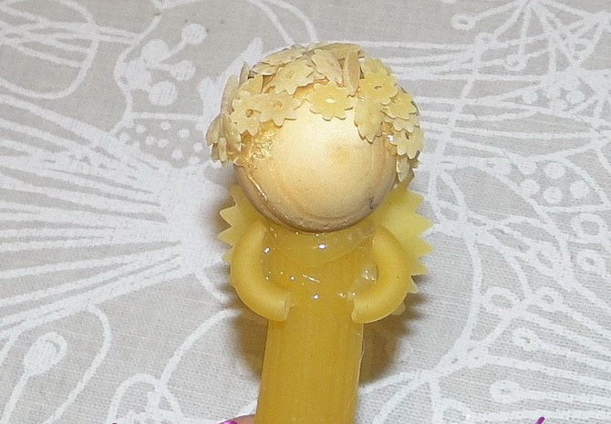 New Year’s angel made of pasta: step-by-step master class 8