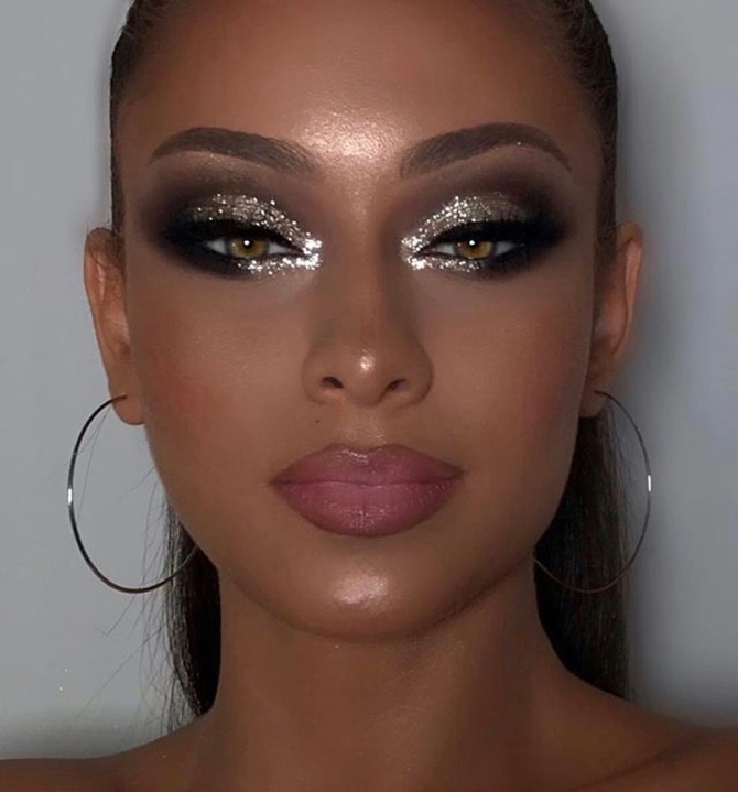 Stilvolle Make-up-Optionen für das neue Jahr 2025 für einen luxuriösen Look 7