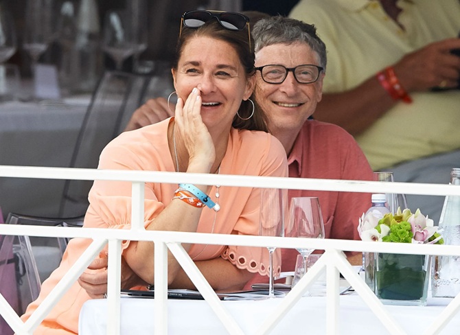 Bill Gates regrets his divorce from his wife Melinda 2