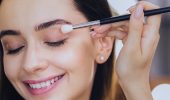 Anti-Make-up-Trends im Jahr 2025, die Sie vermeiden sollten