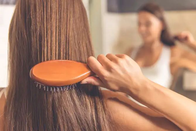 10 Hair Drying Mistakes 3