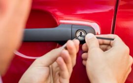 What to Do If You Lock the Only Key Inside Your Car?