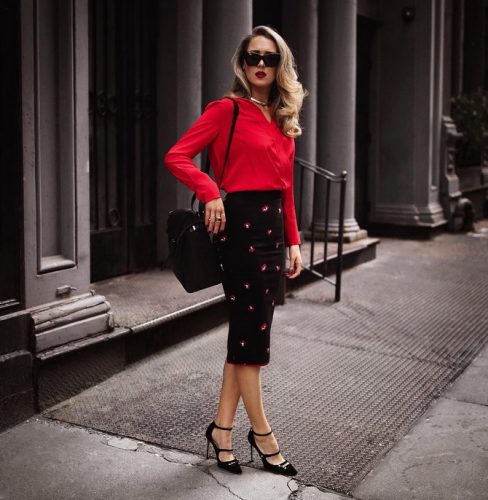 How To Wear Red In 2025 Red Look4 488x500