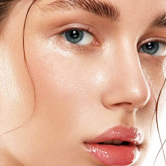 How to Add Glow to Your Skin: 3 Simple Ways That Definitely Work 1