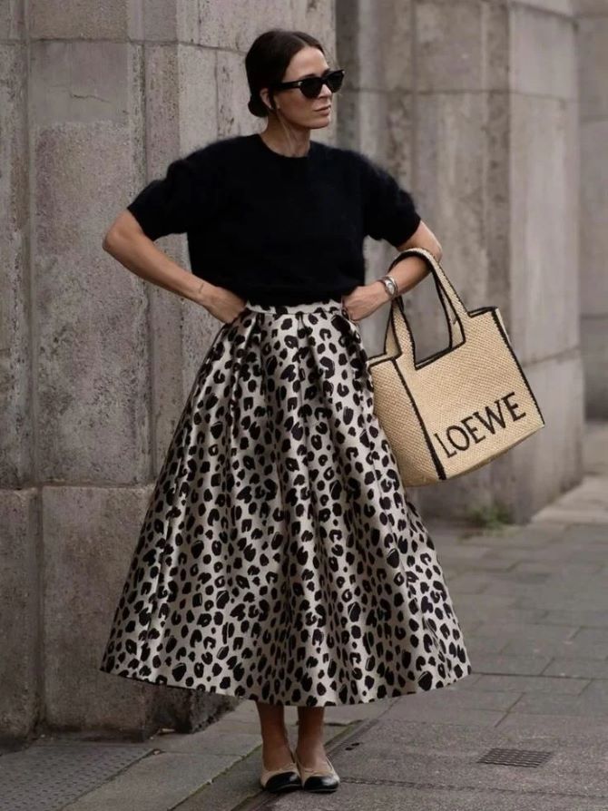 A-line skirt looks: a trend worth trying 1