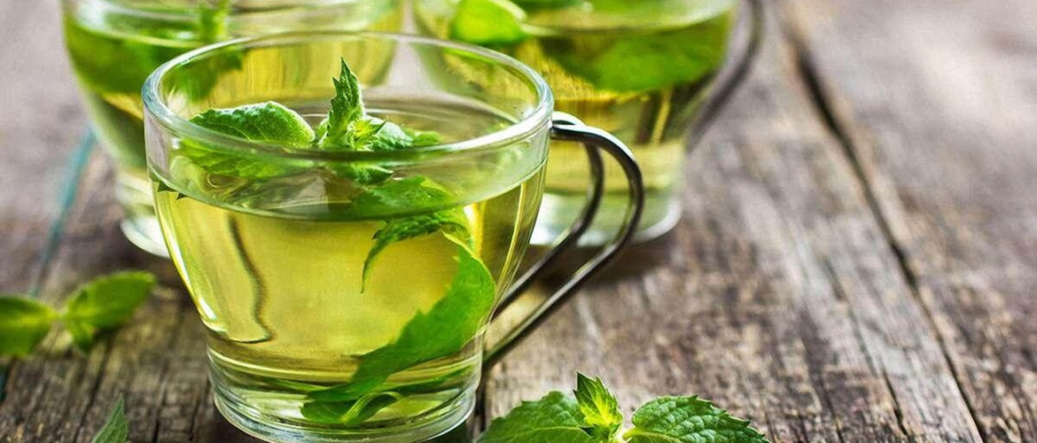 Why is green tea considered beneficial?