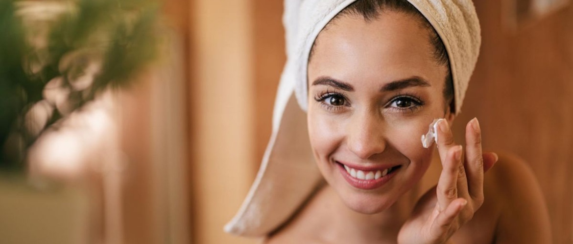 5 habits that ruin your facial skin