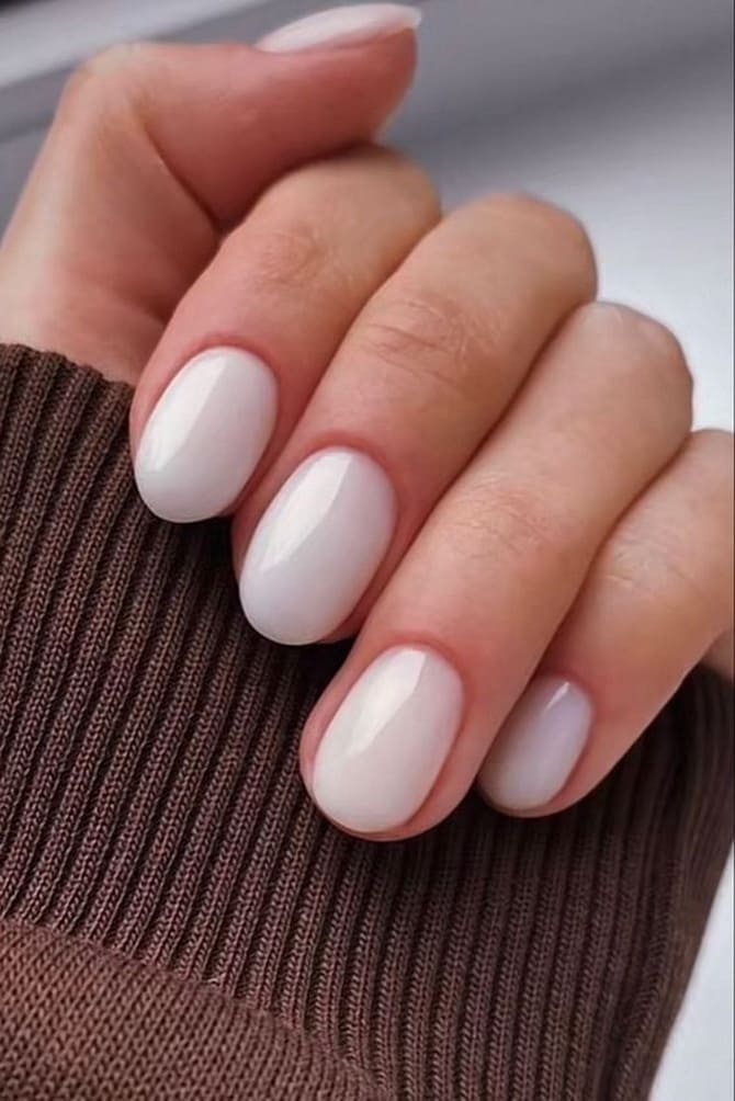 Stylish manicure: the most fashionable pastel shades of spring 2025 36