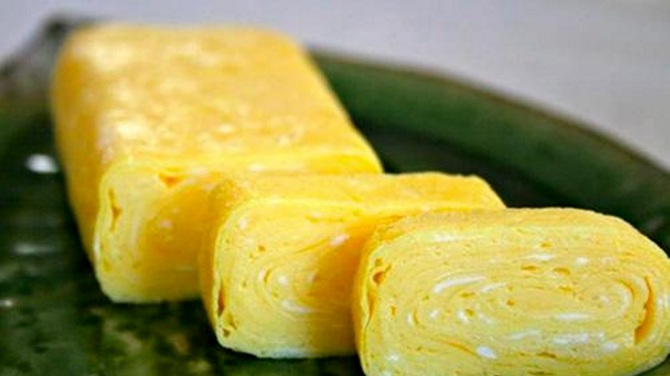 Wie man japanisches Tamago-Omelett kocht: ein köstliches Frühstück für jeden Tag 1