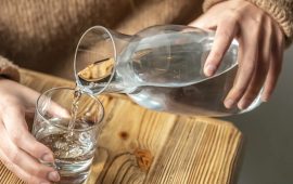 5 Signs That Indicate a Lack of Water in the Body