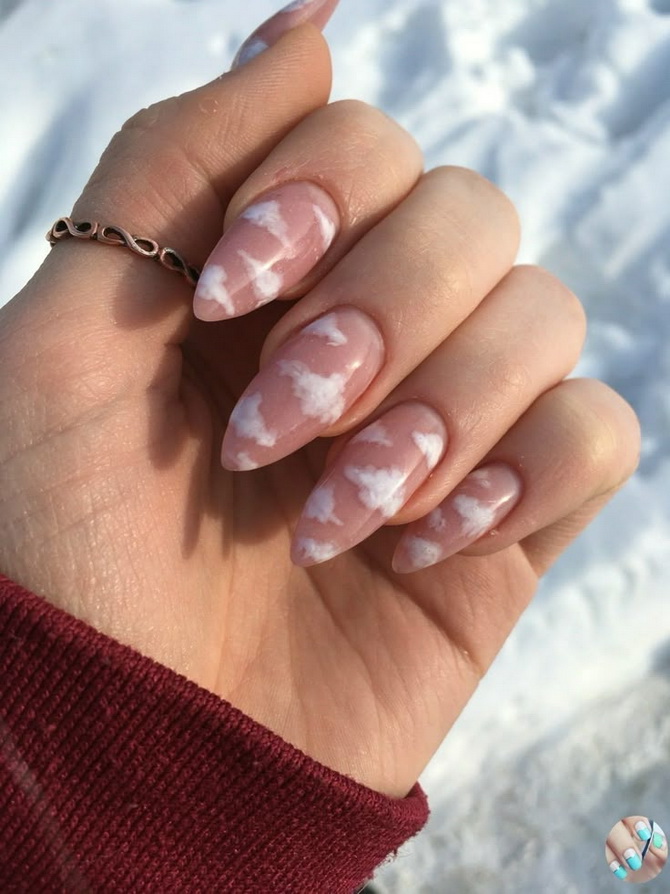 Cloud manicure: the magic of the sky on your nails 10