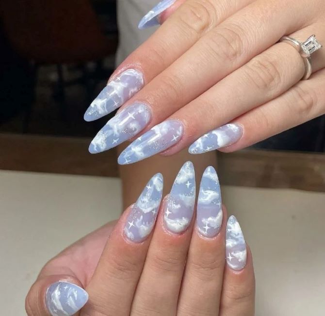 Cloud manicure: the magic of the sky on your nails 4