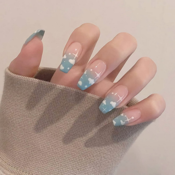 Cloud manicure: the magic of the sky on your nails 14