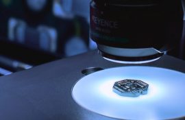 Конкурент Neuralink установил первый мозговой чип человеку
