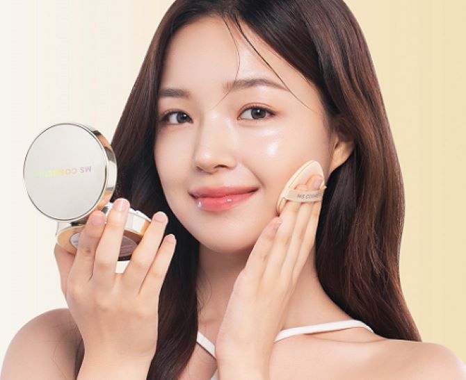 Beauty without makeup: what should be in every woman’s cosmetic bag 2