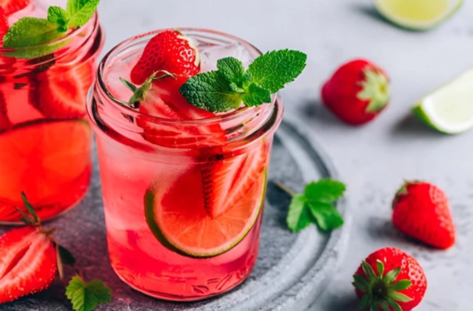 Strawberry lemonade: 3 best recipes for summer 3