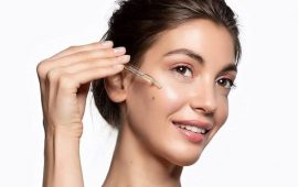 Jojoba Oil in Skin Care: Benefits of Use