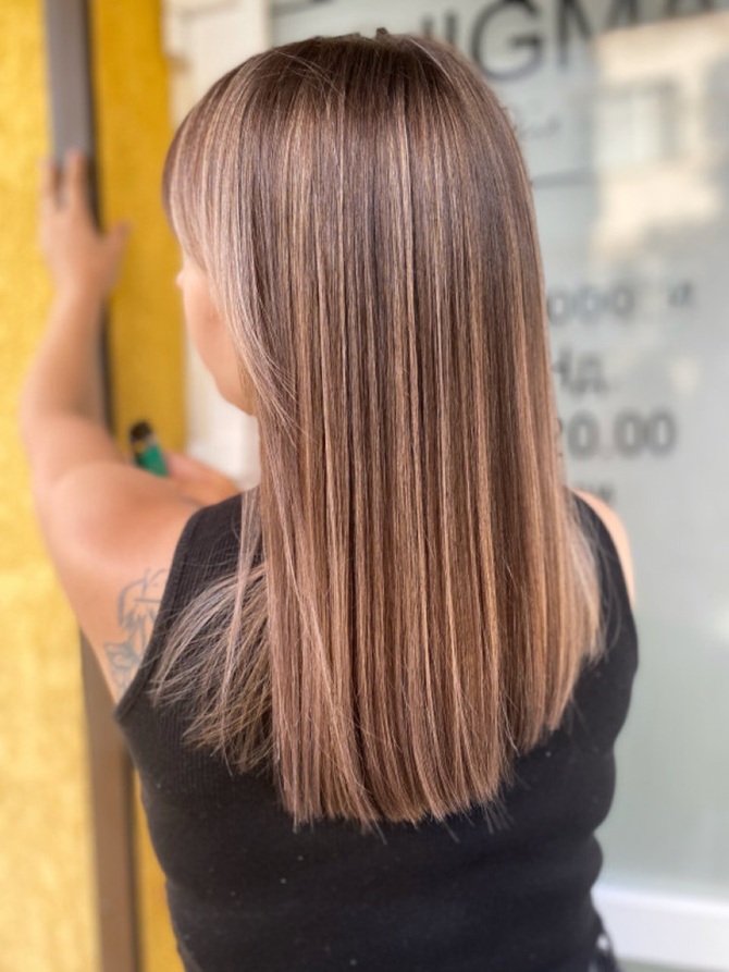 Fashionable hair highlights for summer 2025 3