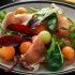 3 лучших летних салатов из дыни: вкусные блюда на каждый день