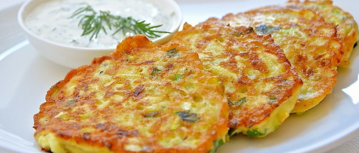 Zucchini pancakes with minced fish: a recipe for a tasty and healthy dish