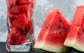 5 лучших летних фруктов для плоского живота