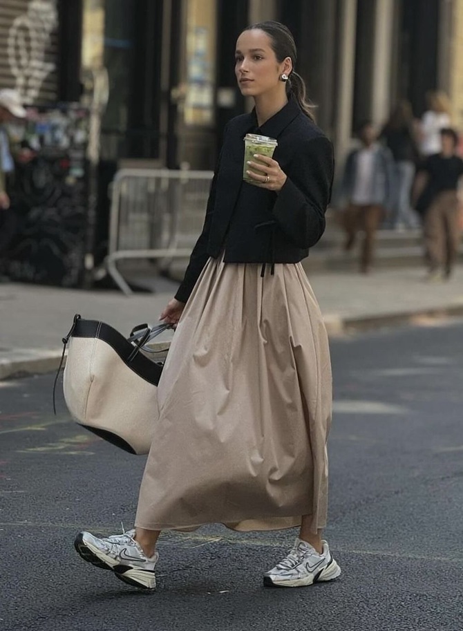 Fashionable women’s sneakers for summer 2025: current models 15