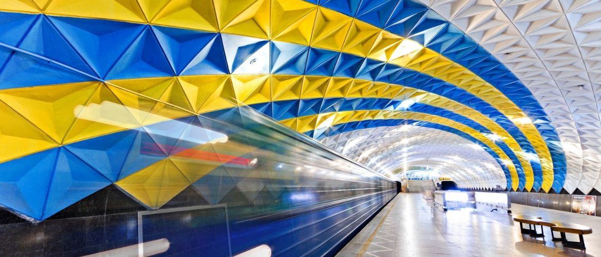 До скольки работает метро Харьков
