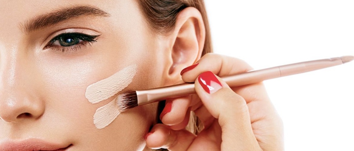 Make-up einfach reparieren: 5 Lifehacks, die jede Frau kennen sollte