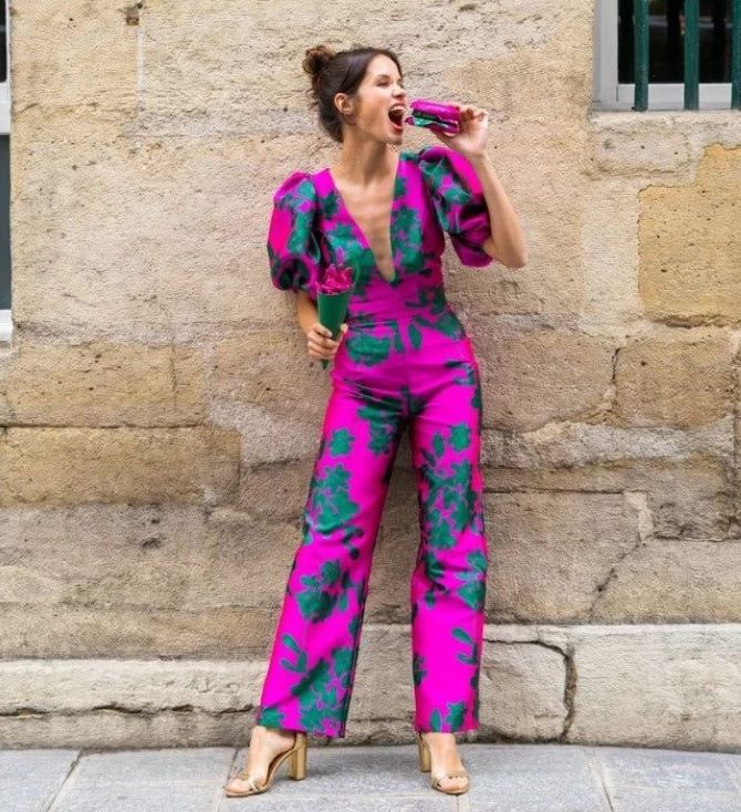 Fashionable prints for women in summer 2025: ideas for stylish looks 22
