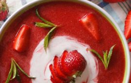 Erdbeersuppe – ein köstliches Sommerrezept