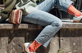 Colored socks with shoes: 5 best combinations for women
