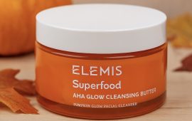 Как правильно смывать макияж: секреты Elemis