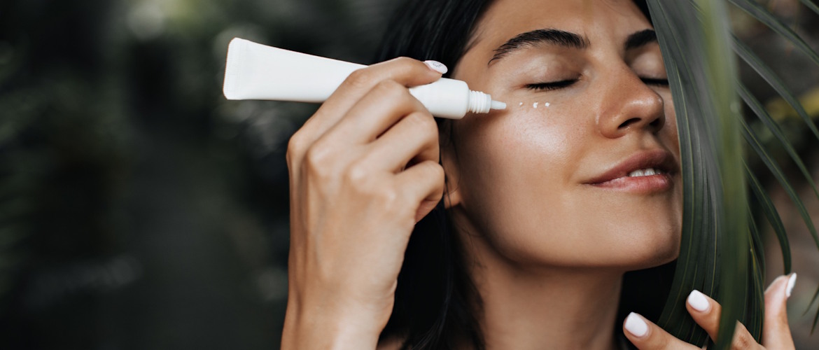 Warum SPF auch im Herbst wichtig bleibt: Wie Sie Ihre Haut das ganze Jahr über gesund halten