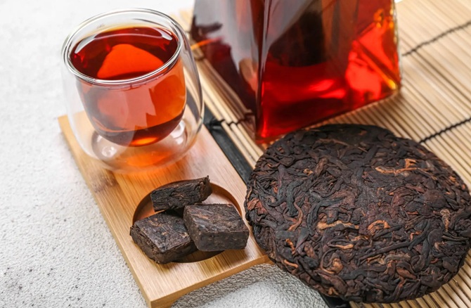 Pu-erh Tea: Why You Should Drink It and How It Affects Our Body 1