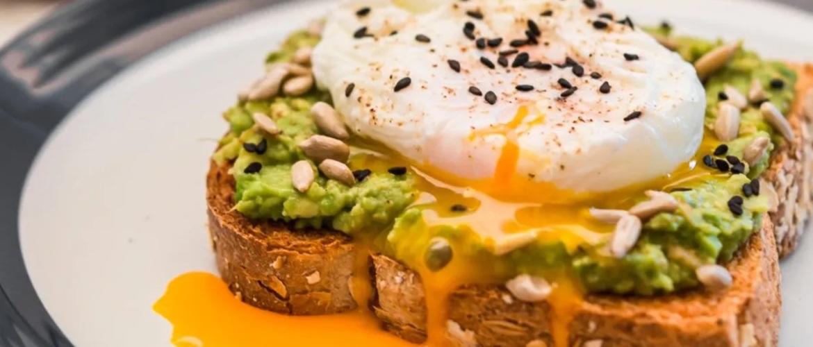 3 Quick Breakfasts That Will Fill You With Energy