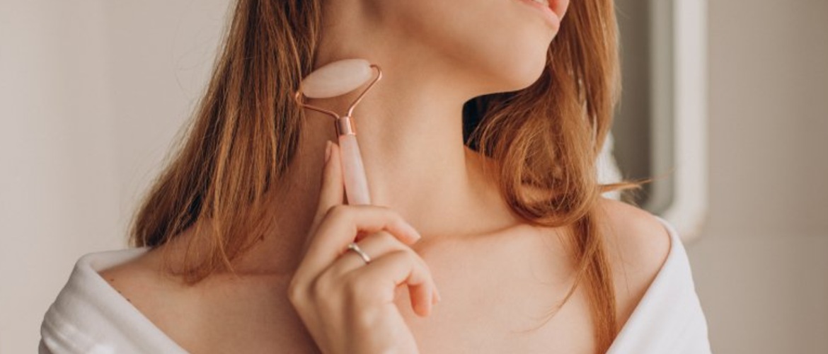 Омоложаем кожу шеи и декольте в домашних условиях: 5 советов