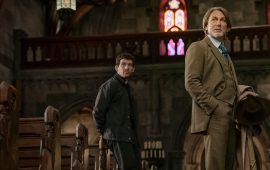 Вийшов перший трейлер фільму «Дістати ножі: Воскресіння покійника»