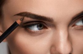 4 Eyebrow Makeup Mistakes That Make You Look Older